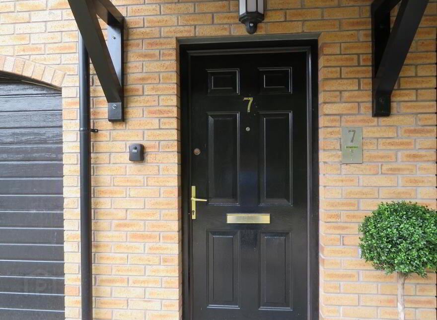 7 Springfield Court, Banbridge, BT32 3LD