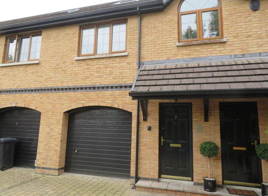 7 Springfield Court, Banbridge, BT32 3LD