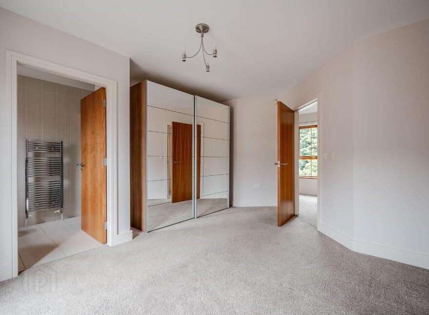 Apt 5, 313 Belmont Road, Belfast, BT4 2NE