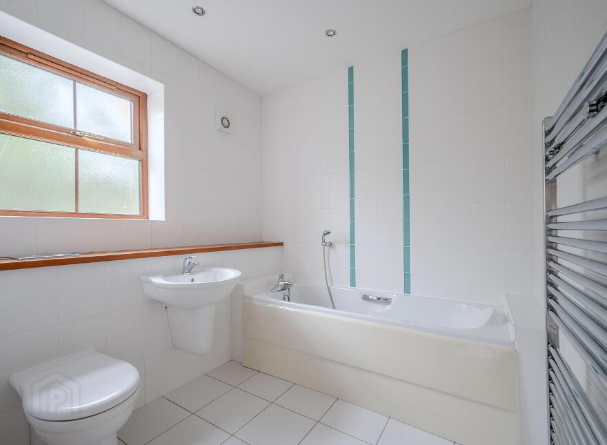 Apt 5, 313 Belmont Road, Belfast, BT4 2NE