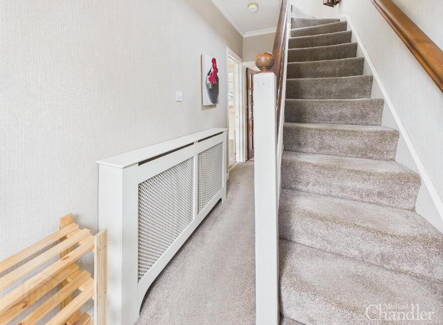 329 Castlereagh Road, Belfast, BT5 6AA