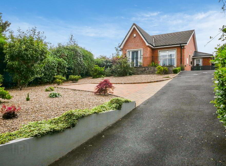41 Old Milltown Road, Milltown Road / Shaws Bridge, Belfast, BT8 7SW