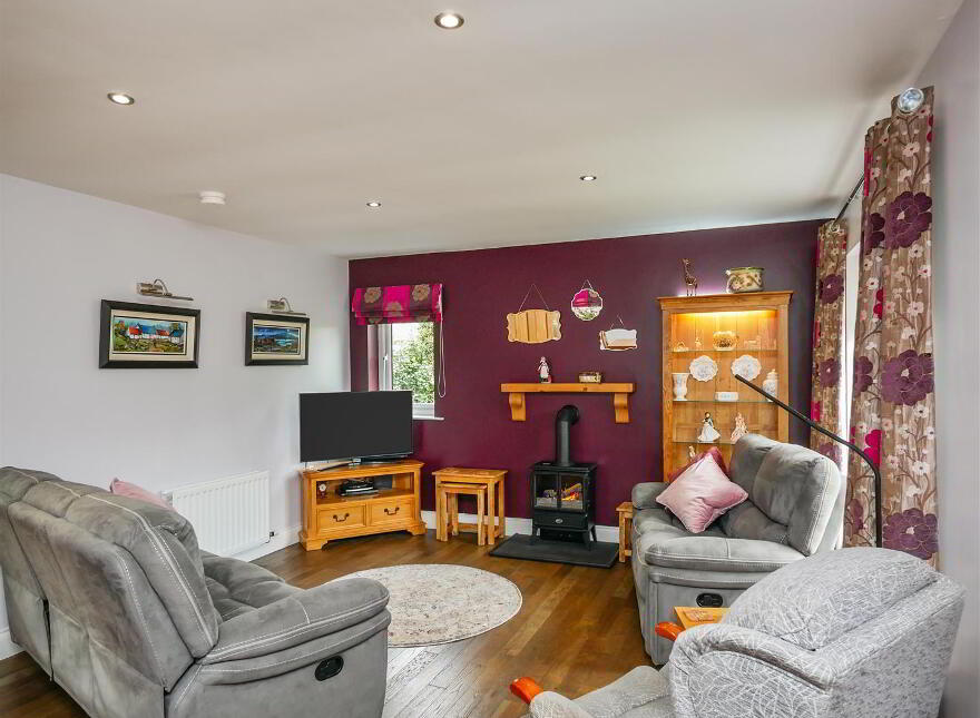 41 Old Milltown Road, Milltown Road / Shaws Bridge, Belfast, BT8 7SW