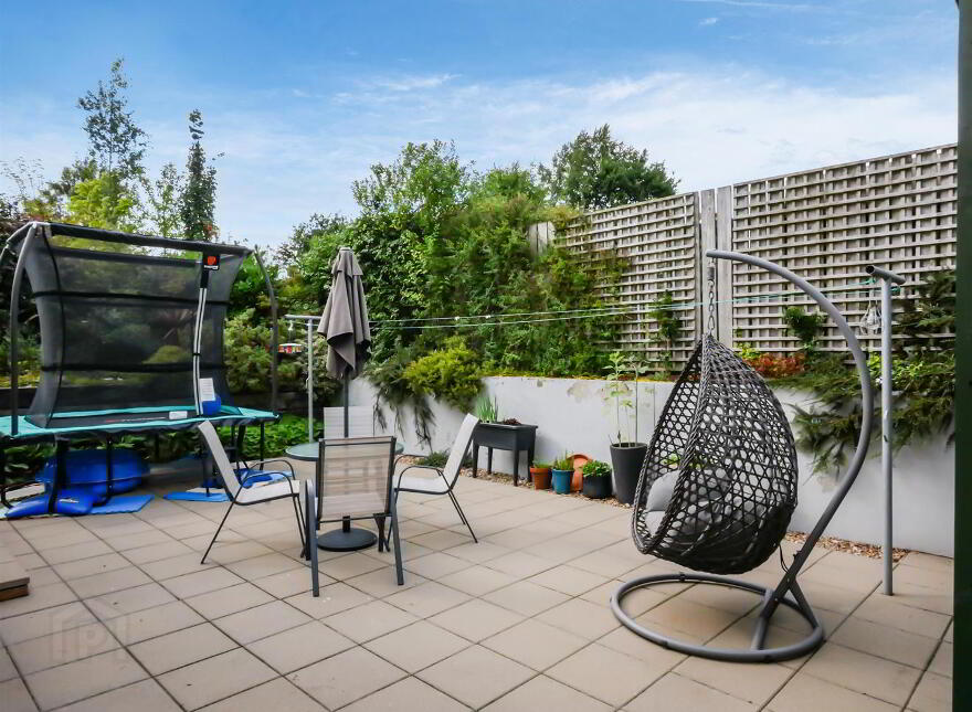 41 Old Milltown Road, Milltown Road / Shaws Bridge, Belfast, BT8 7SW