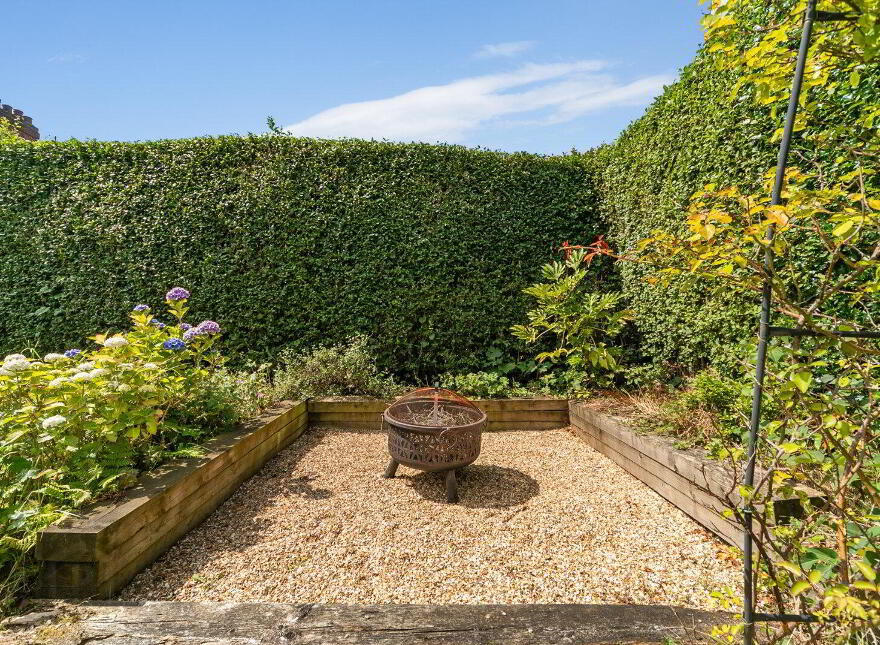 52 North Road, Belfast, BT5 5NH