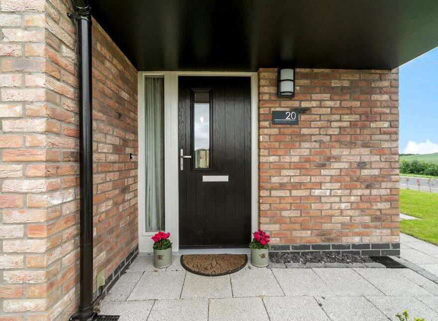 20 Woodbrook Meadows, Lisburn, BT28 0AE