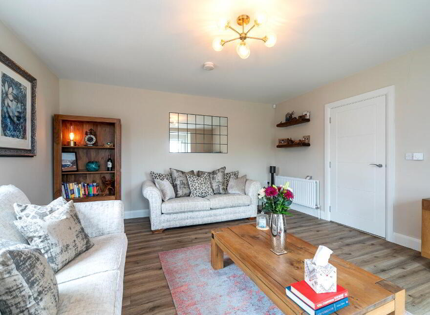 20 Woodbrook Meadows, Lisburn, BT28 0AE
