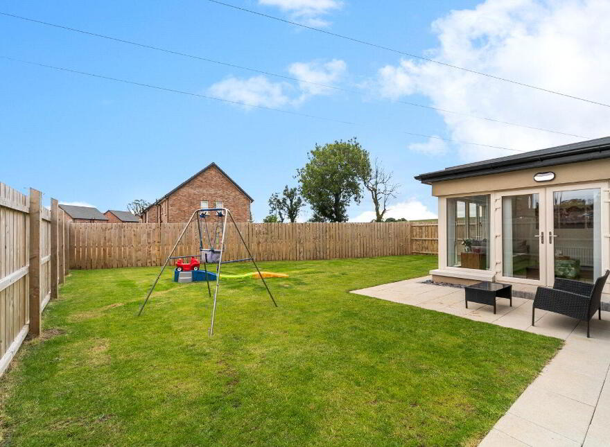 20 Woodbrook Meadows, Lisburn, BT28 0AE