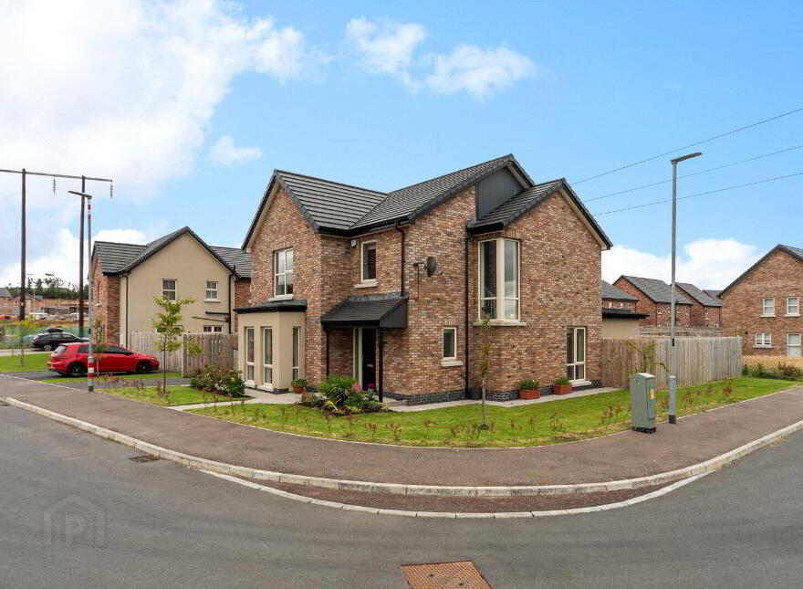20 Woodbrook Meadows, Lisburn, BT28 0AE