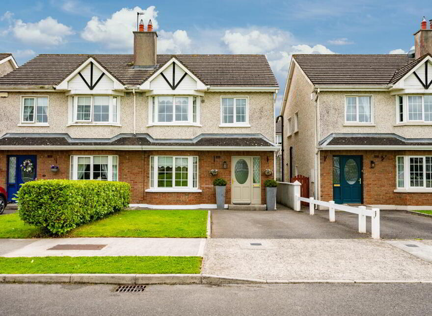 31 Westwood Grove, Clara, Offaly, R35W282