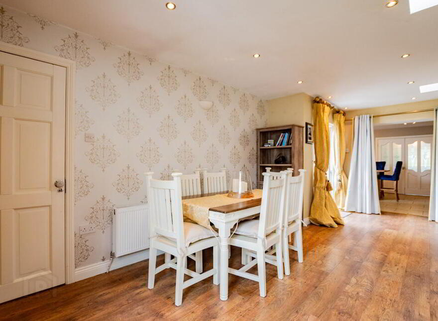 31 Westwood Grove, Clara, Offaly, R35W282