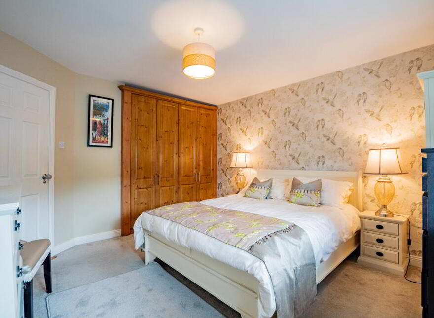 31 Westwood Grove, Clara, Offaly, R35W282