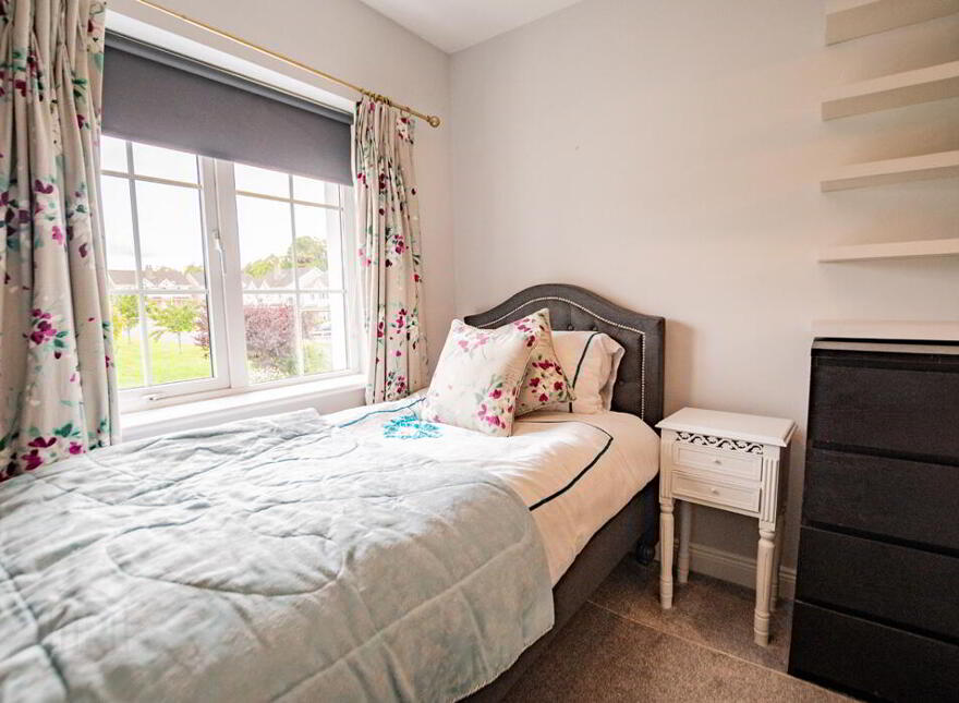 31 Westwood Grove, Clara, Offaly, R35W282