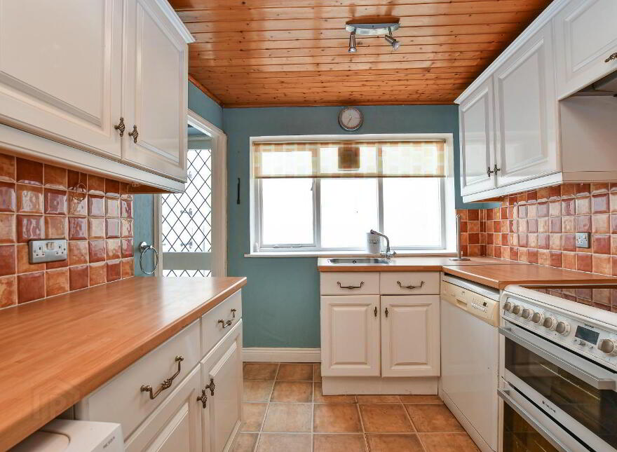12 Lower Crescent, Comber, Newtownards, BT23 5BU