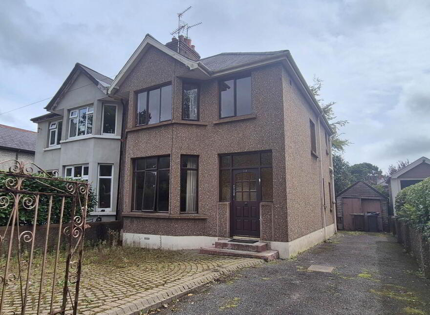 30 Duncreggan Road, Derry, BT48 0AD