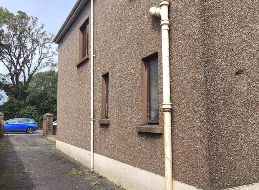 30 Duncreggan Road, Derry, BT48 0AD
