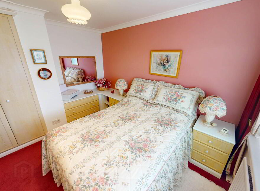 6 Ferndell, Lisburn, BT27 4HQ