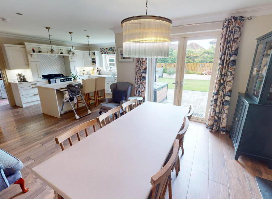 10 Belgravia Court, Hillsborough, BT26 6TQ
