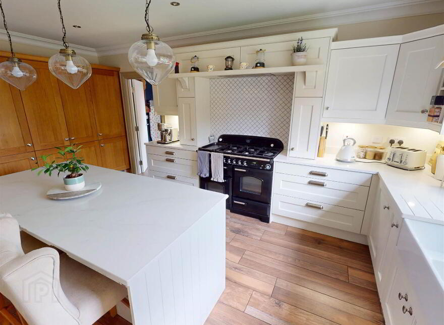 10 Belgravia Court, Hillsborough, BT26 6TQ