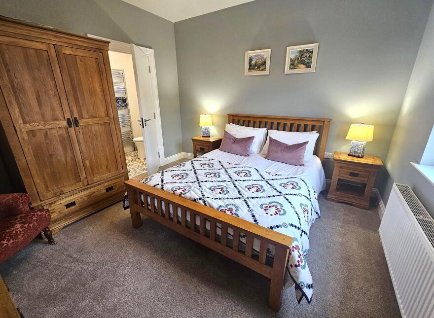 10 Belgravia Court, Hillsborough, BT26 6TQ