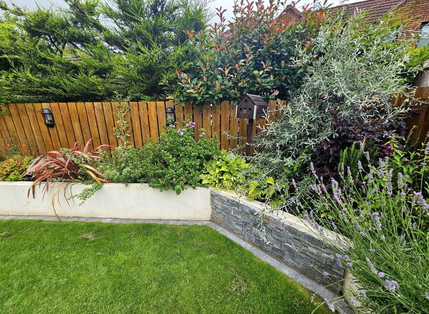 10 Belgravia Court, Hillsborough, BT26 6TQ