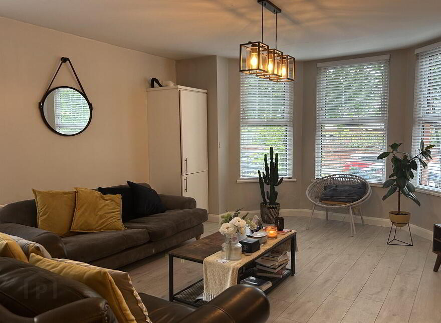 Flat 1, 6 Glandore Avenue, Belfast, BT15 3FB