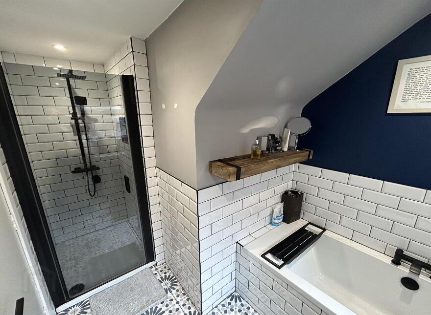 Flat 1, 6 Glandore Avenue, Belfast, BT15 3FB