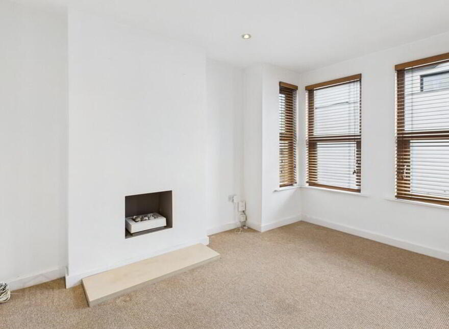 34 Lyle Road, Bangor, BT20 5LX