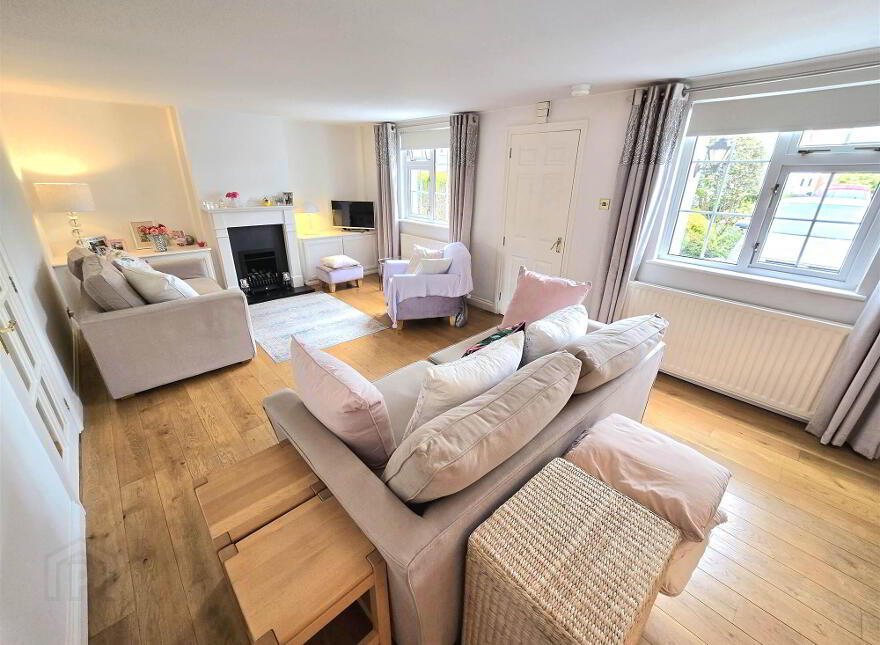 5 Benson Street, Lisburn, BT28 2AA
