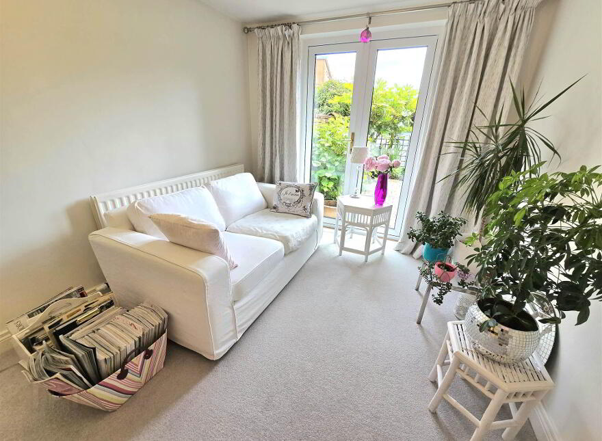 5 Benson Street, Lisburn, BT28 2AA