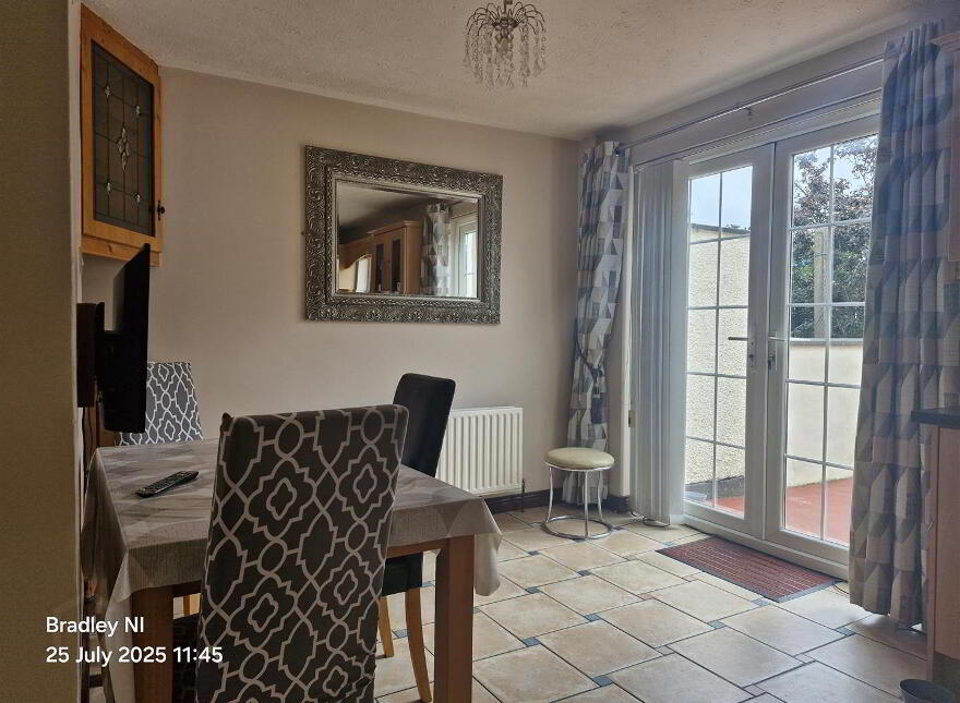 27 St. Annes Park, Mayobridge, Newry, BT34 2HH