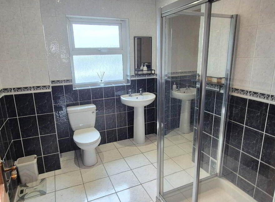 23 Glen Road, Q, Derry, BT48 0BX