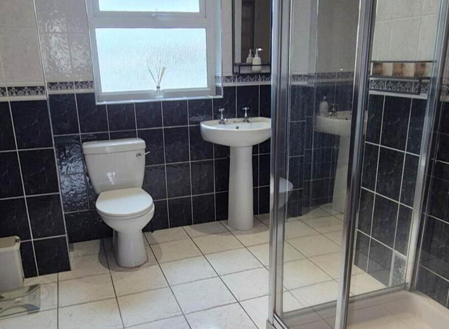 23 Glen Road, Q, Derry, BT48 0BX