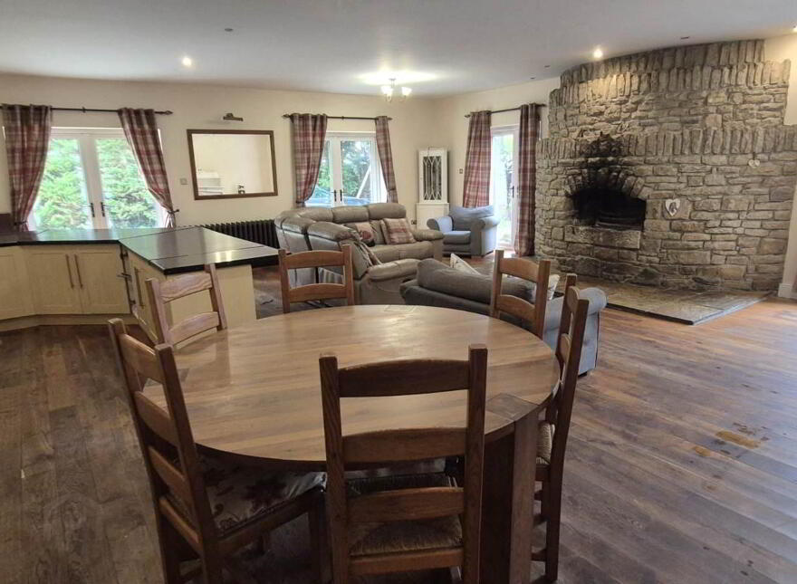 23 Glen Road, Q, Derry, BT48 0BX