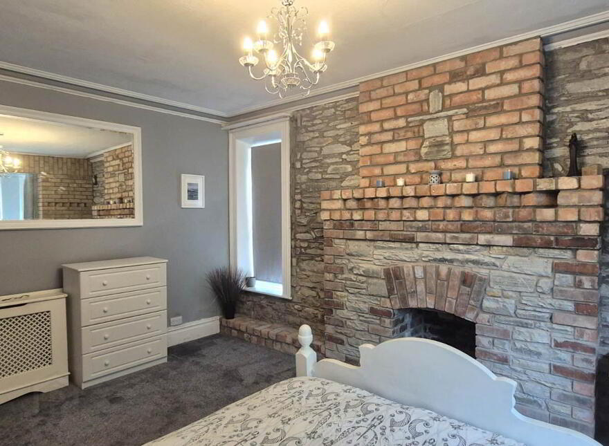 23 Glen Road, Q, Derry, BT48 0BX