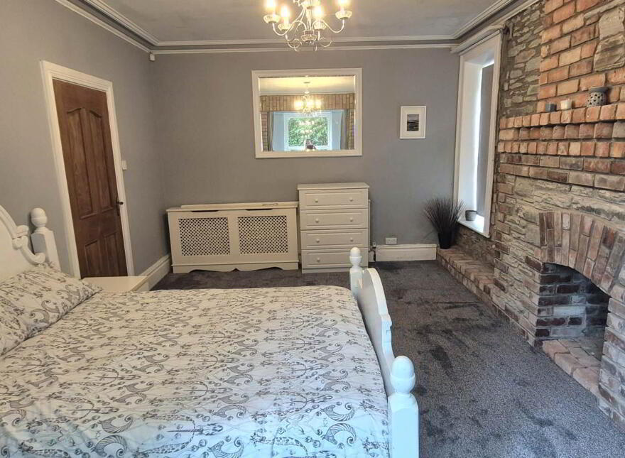 23 Glen Road, Q, Derry, BT48 0BX