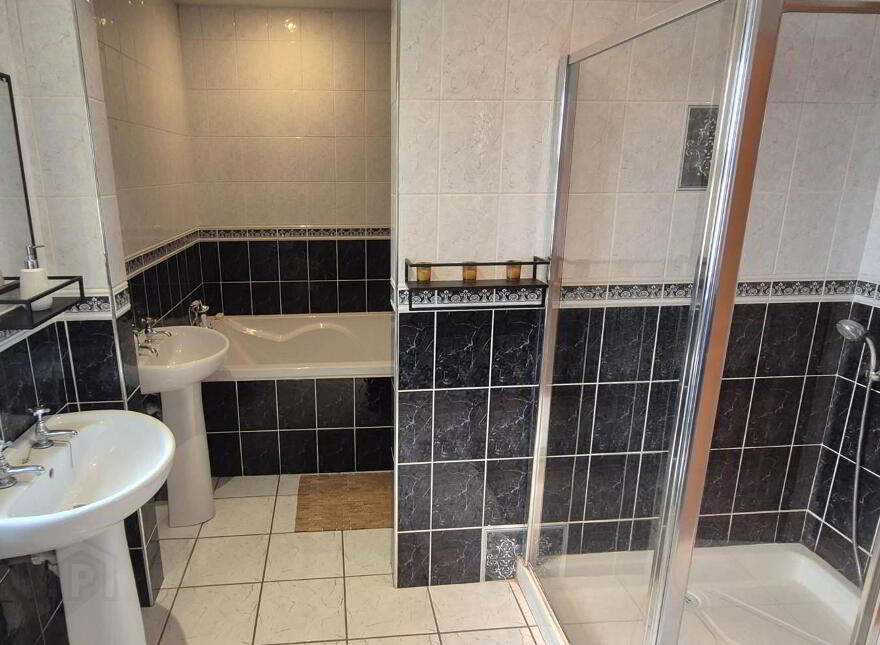 23 Glen Road, Q, Derry, BT48 0BX