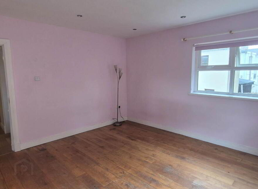 23 Glen Road, Q, Derry, BT48 0BX