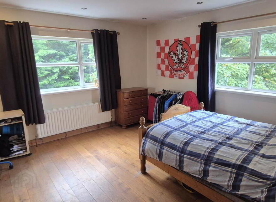 23 Glen Road, Q, Derry, BT48 0BX