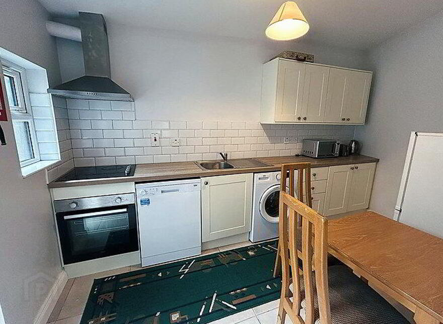 1 Carpenters Court, Narrow West Street, Drogheda, A92KR2D