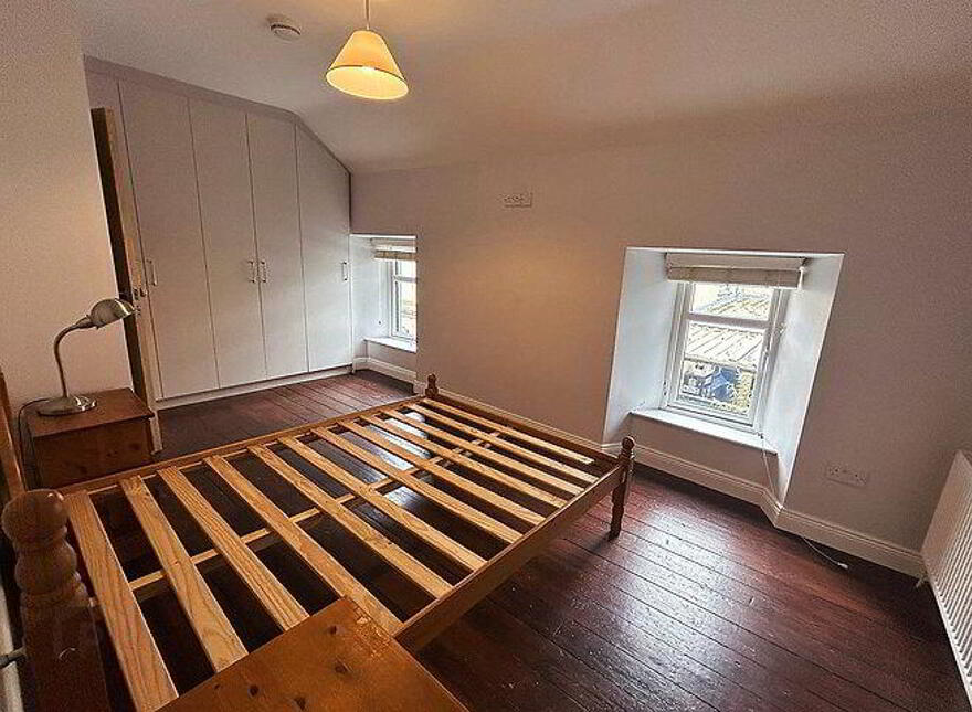 1 Carpenters Court, Narrow West Street, Drogheda, A92KR2D
