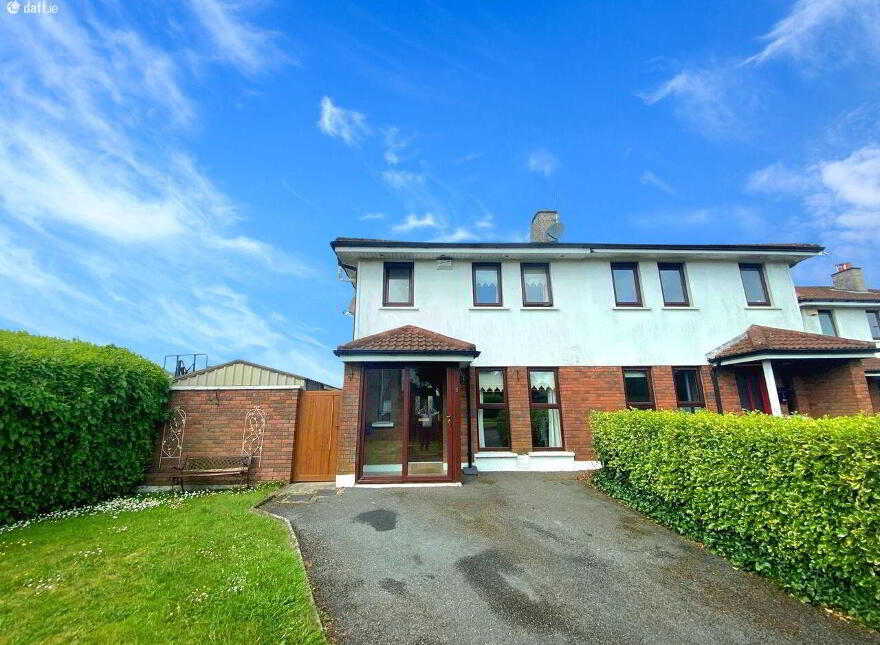 5 Amberley Grove, Grange, Douglas, Cork photo