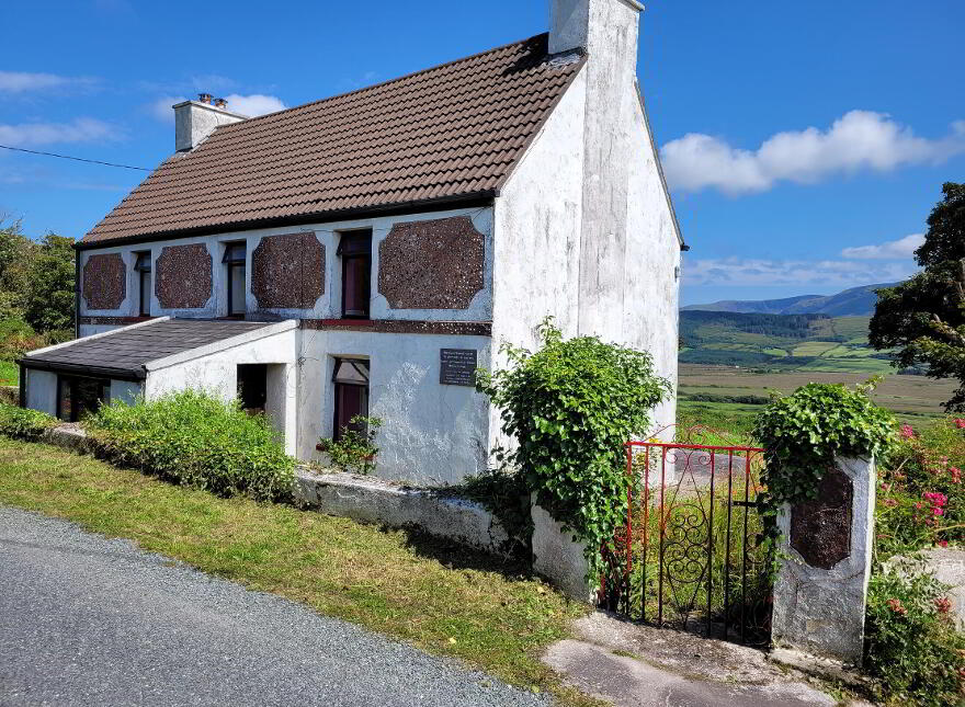 Kilmackerrin East Aughatubrid, Caherciveen, V23X440 photo