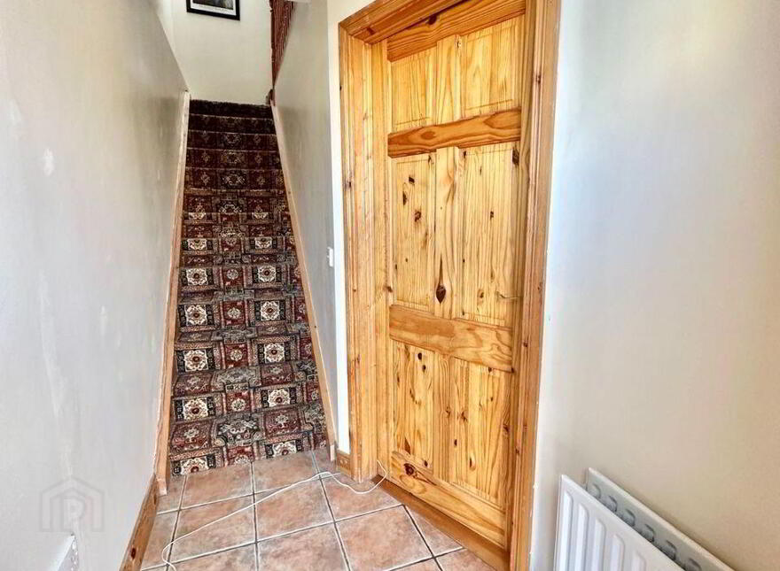 2 An Nead, Mccurtain Street, Clones