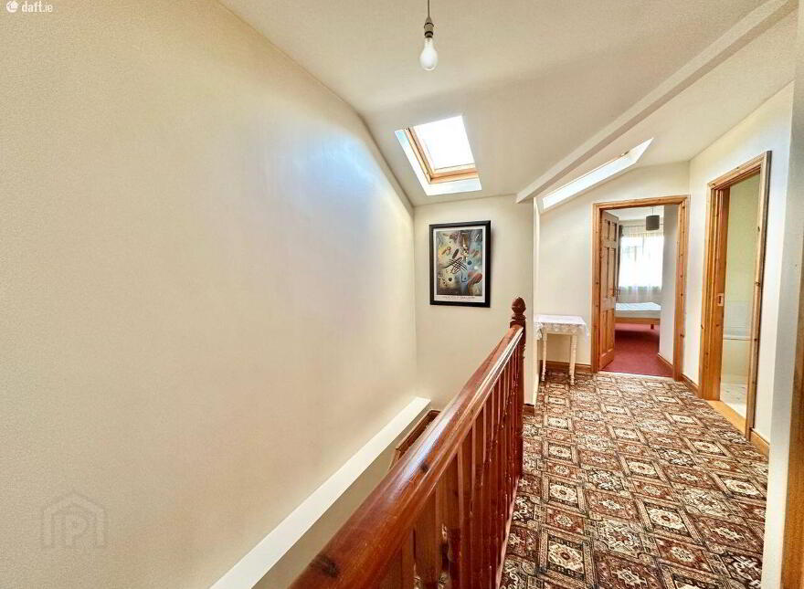 2 An Nead, Mccurtain Street, Clones
