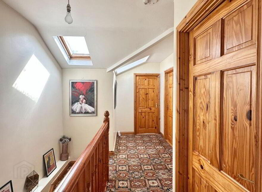 2 An Nead, Mccurtain Street, Clones