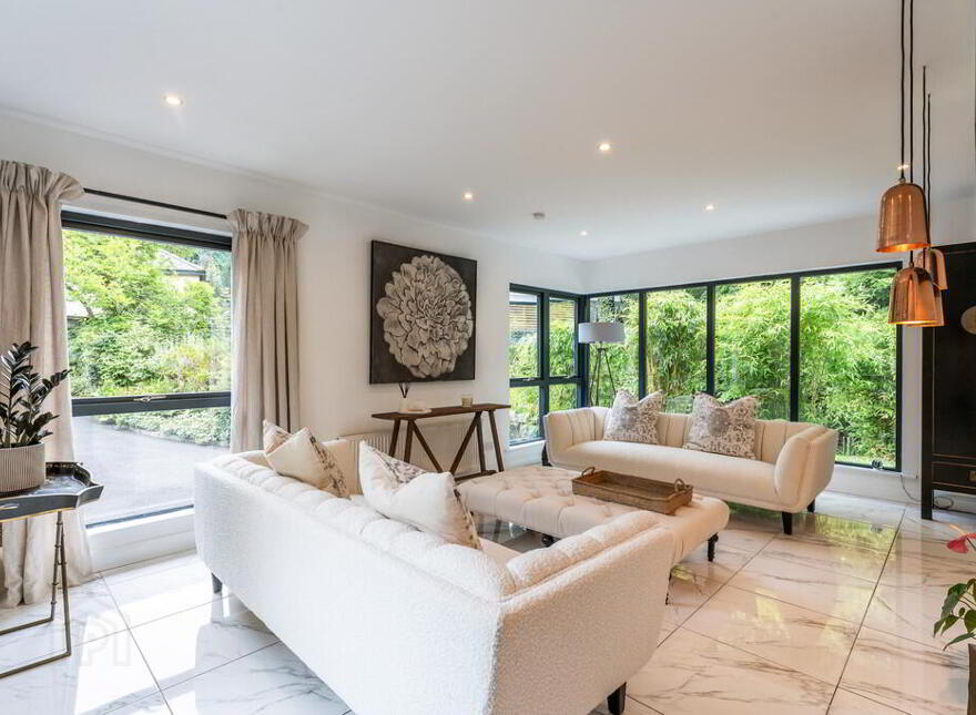 Ashbrooke, 22 Millvale Road, Hillsborough, BT26 6HR
