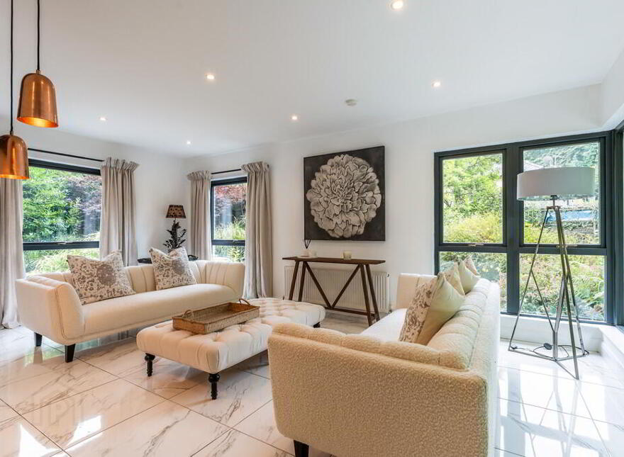 Ashbrooke, 22 Millvale Road, Hillsborough, BT26 6HR
