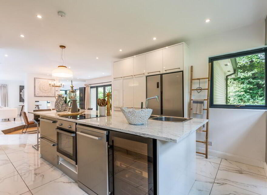 Ashbrooke, 22 Millvale Road, Hillsborough, BT26 6HR
