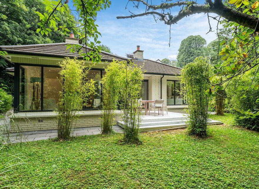 Ashbrooke, 22 Millvale Road, Hillsborough, BT26 6HR